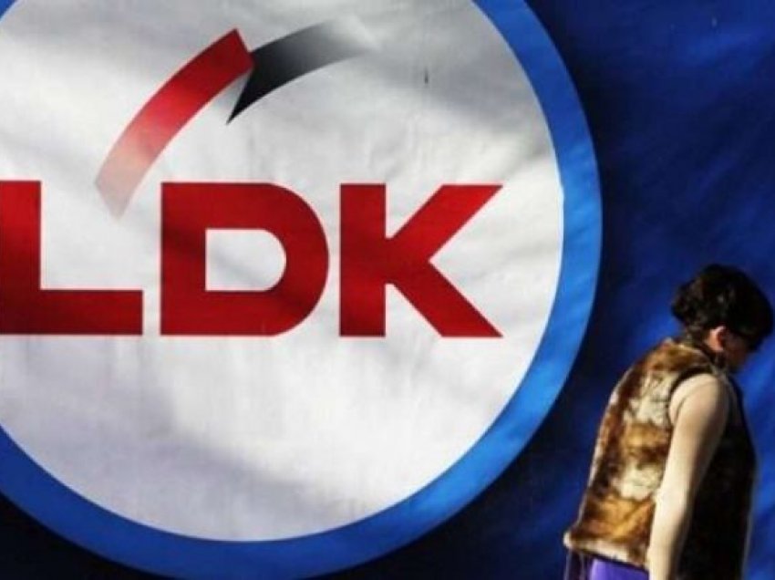 Nis revolta ndaj udhëheqjes së LDK-së: Ikni, largohuni