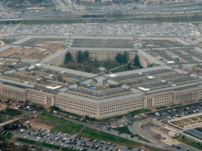 Pentagoni, përpjekje për të përmirësuar marrëdhëniet në takimin e ardhshëm të NATOs