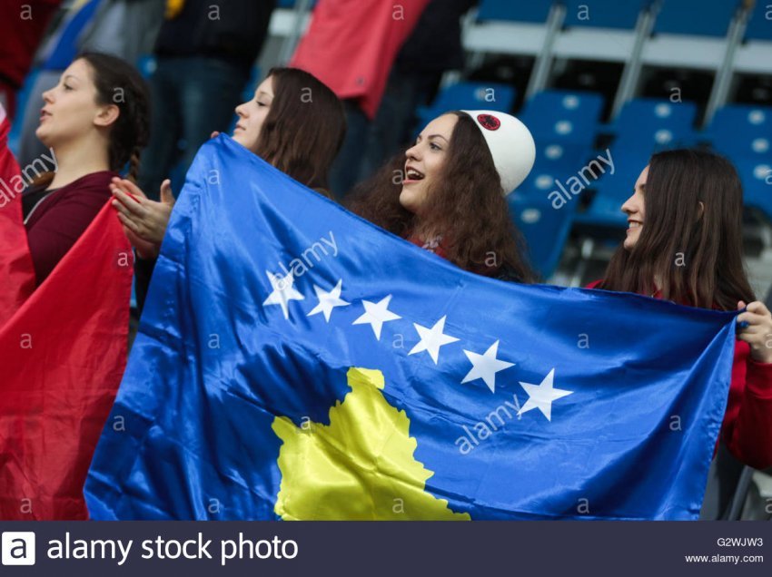 Mërgata Shqiptare në botë, uron 13 vjetorin shpalljes së Kosovës, shtet i lirë, i pavarur dhe sovran