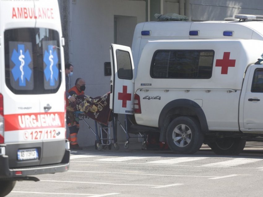 Mutacionet po bëjnë kërdinë? Spitalet mbushen plot në Shqipëri