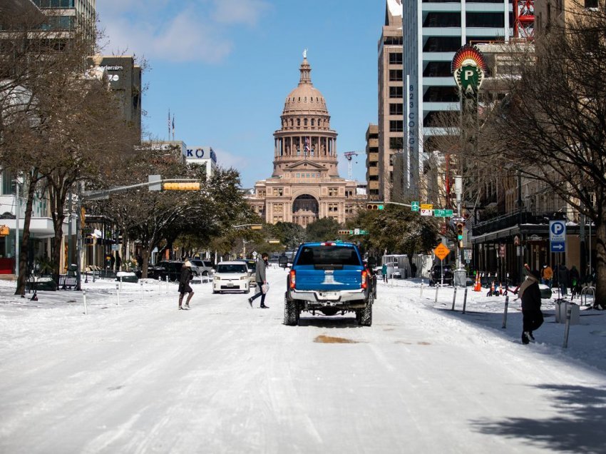 Ngrin Teksasi, vendi përballet me motin më të ftohtë të regjistruar pas një shekulli