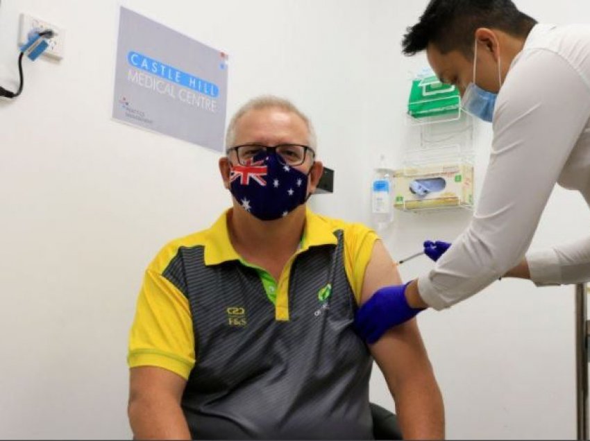 Morrison merr vaksinën kundër COVID-19, nga nesër fillon vaksinimi masiv në Australi