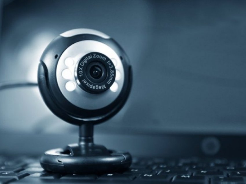 ‘Kërcënohet’ siguria e sistemit të kamerave që përdoret në çerdhet britanike