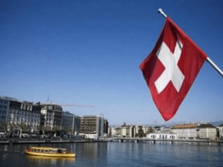 Zvicra merr vendimin rreth hapjes së restoranteve