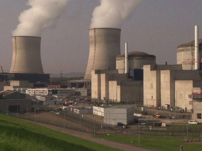 Franca zgjat jetëgjatësinë e reaktorëve nuklearë 