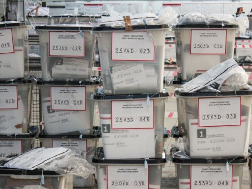 Refuzohen rreth 19 mijë zarfe me fletëvotime të votuesve jashtë vendit