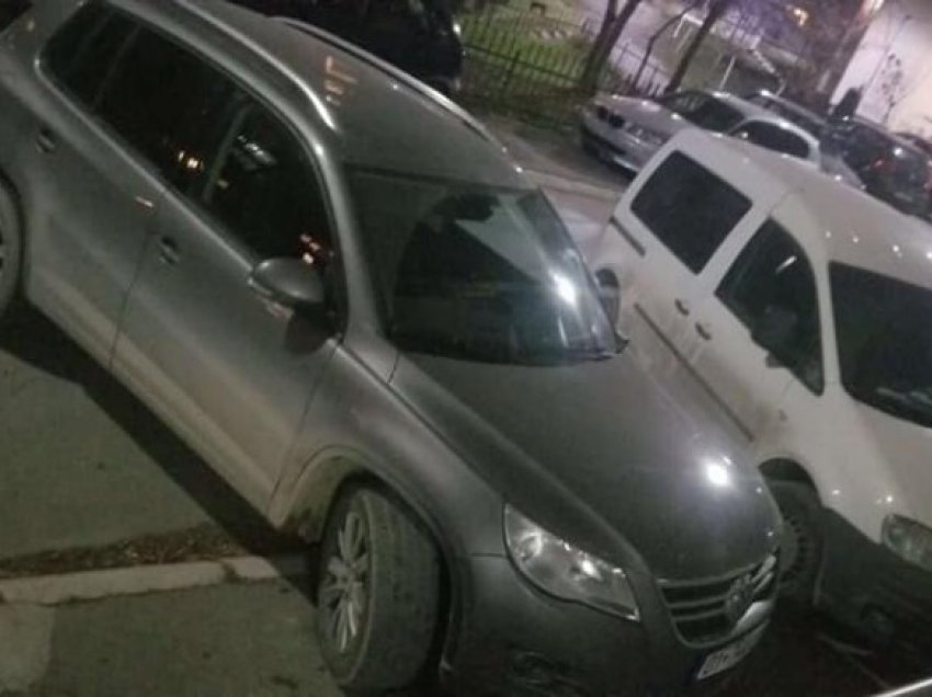 Vidhet vetura e tipit ‘VW Tiguan’ në Prishtinë