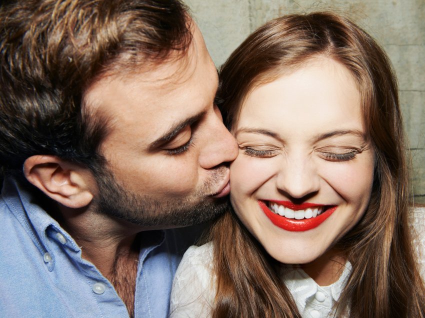 Këto janë 7 llojet e dashurisë sipas psikologëve