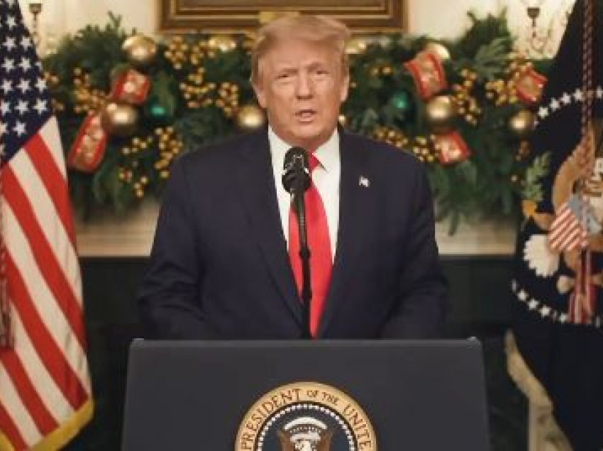 Trump kthehet në Washington, mban fjalimin për Vitin e Ri