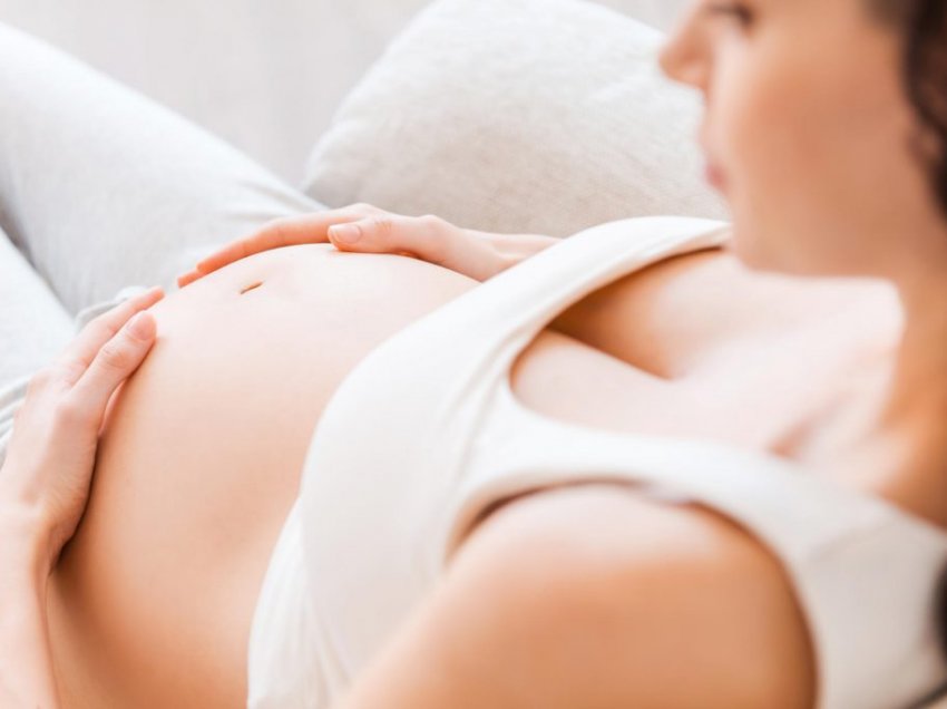 Infeksioni gjatë shtatzënisë, simptomat e zakonshme dhe shkaqet