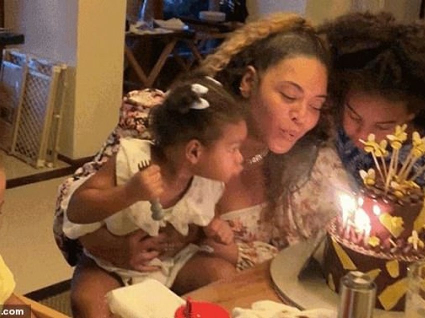 Beyonce sot feston ditëlindjen e 39-të