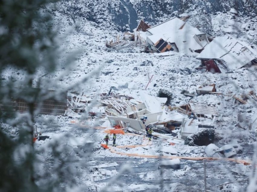 Shkon në shtatë numri i të vdekurve nga rrëshqitjet e dheut në Norvegji