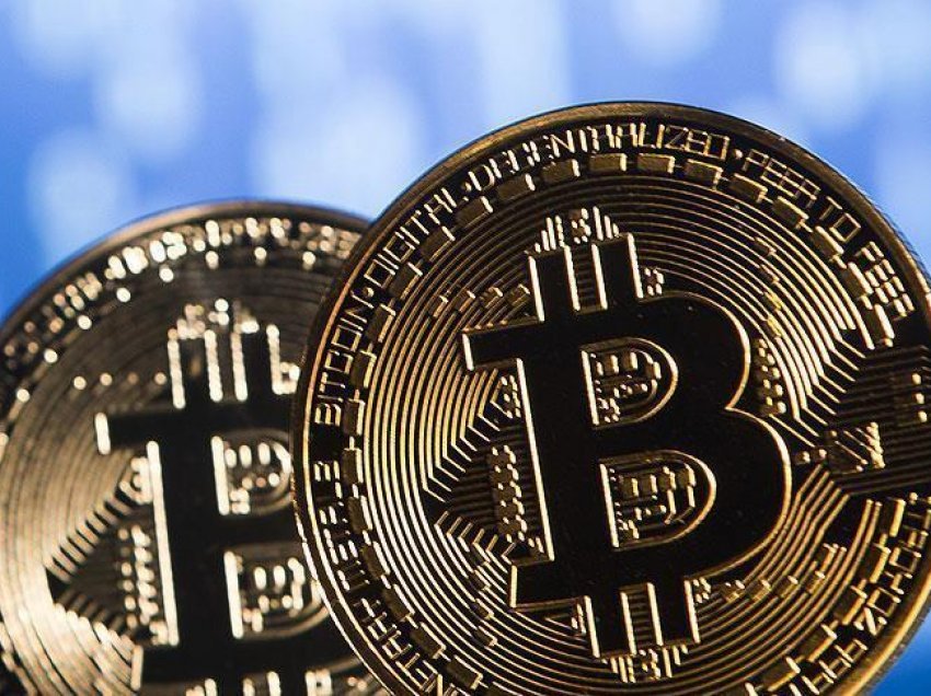 Bitcoin kapërceu vlerën e 30 mijë dollarëve
