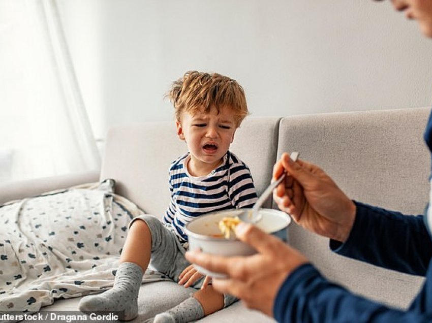 Fëmijët që hedhin tantrum, kanë më shumë gjasa të kenë probleme financiare në moshë madhore