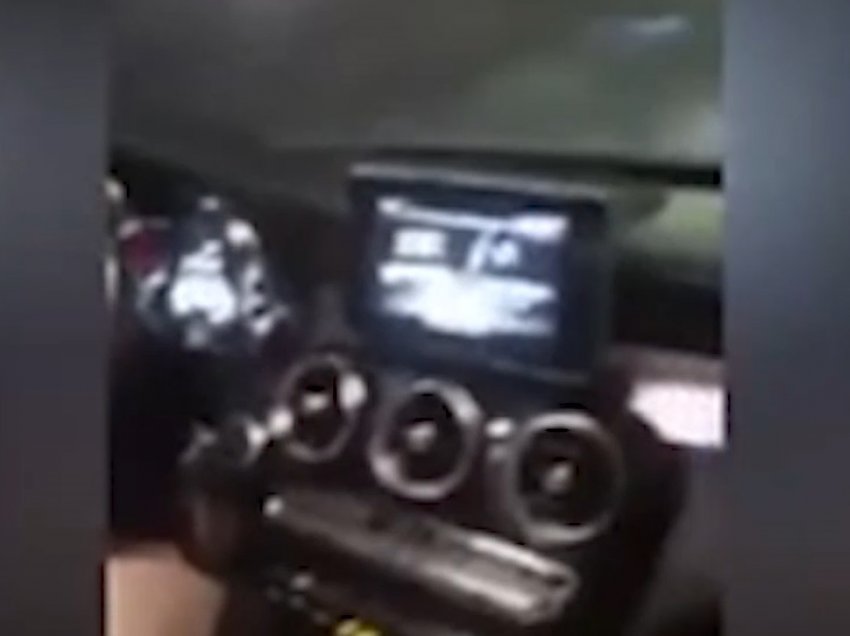 Dy shqiptarë aksidentohen në Itali duke bërë video live, po dëgjonin këngën e Bes Kallakut