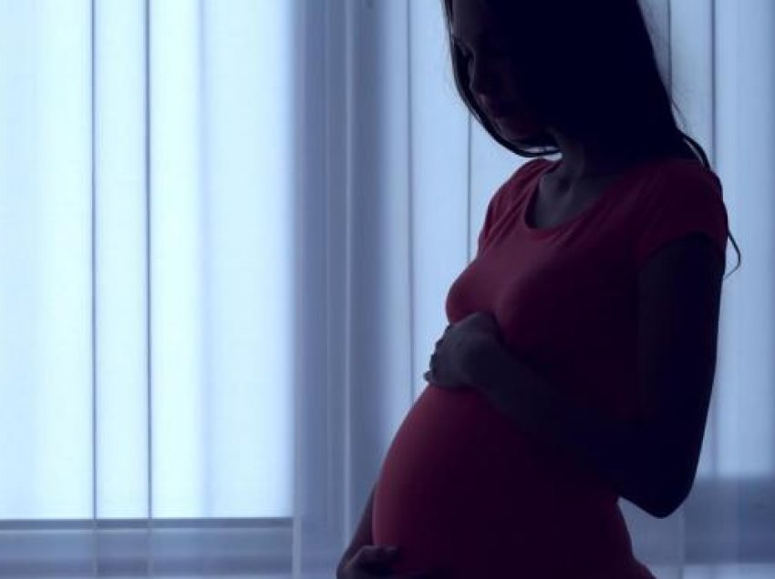 Si shpjegohet fobia nga shtatzënia dhe lindja?