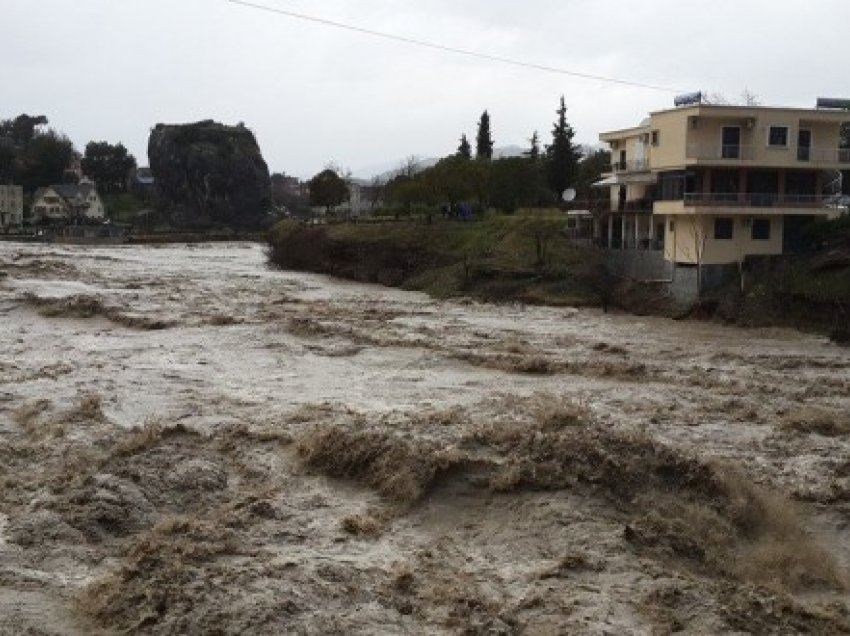 Bulqizë/ 30 banorë të fshatit Shupenzë janë helmuar, dyshohet se shkak është uji i pijshëm i ndotur