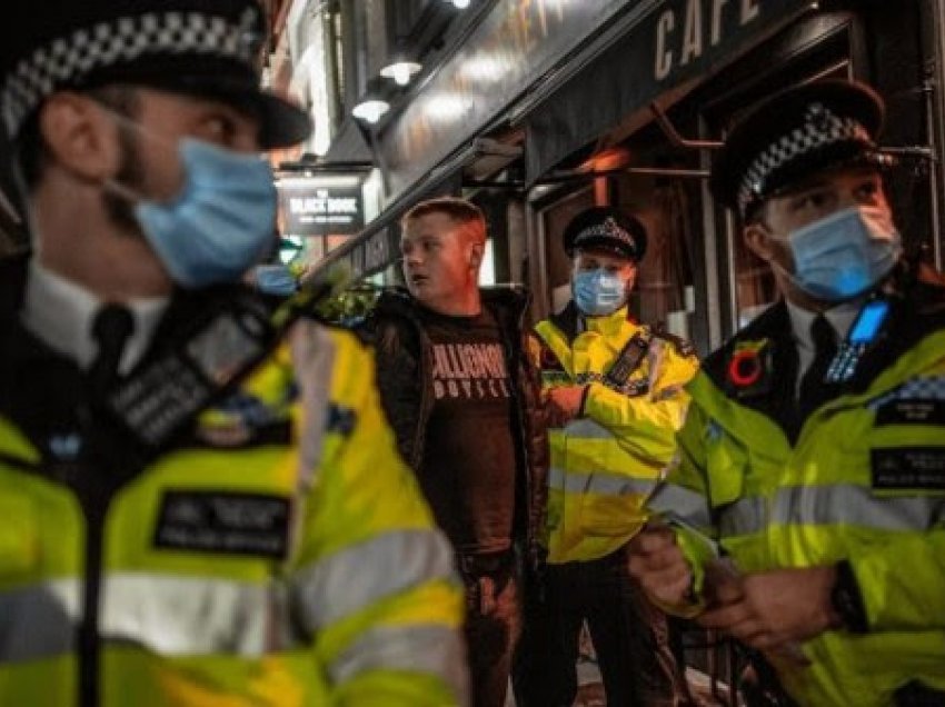 Londër, veprim i menjëhershëm policor kundër shkelësve të masave antiCOVID-19