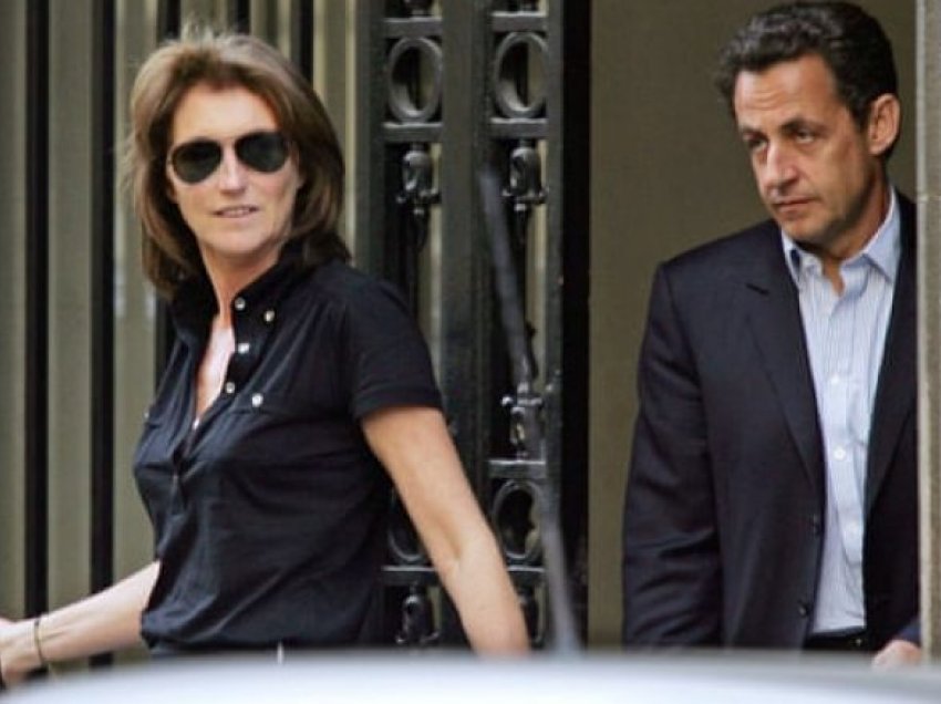 Sarkozy akuzohet se i dha punë fiktive ish-gruas: Ajo paguhej tremijë euro për 72 orë në muaj