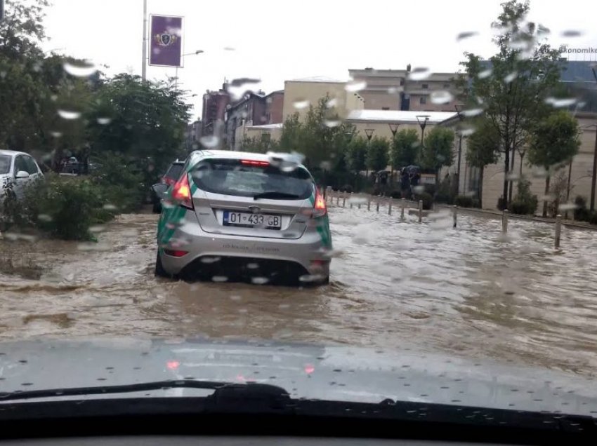 Përmbytjet nga shiu, këto janë dëmet e shkaktuara në Prishtinë