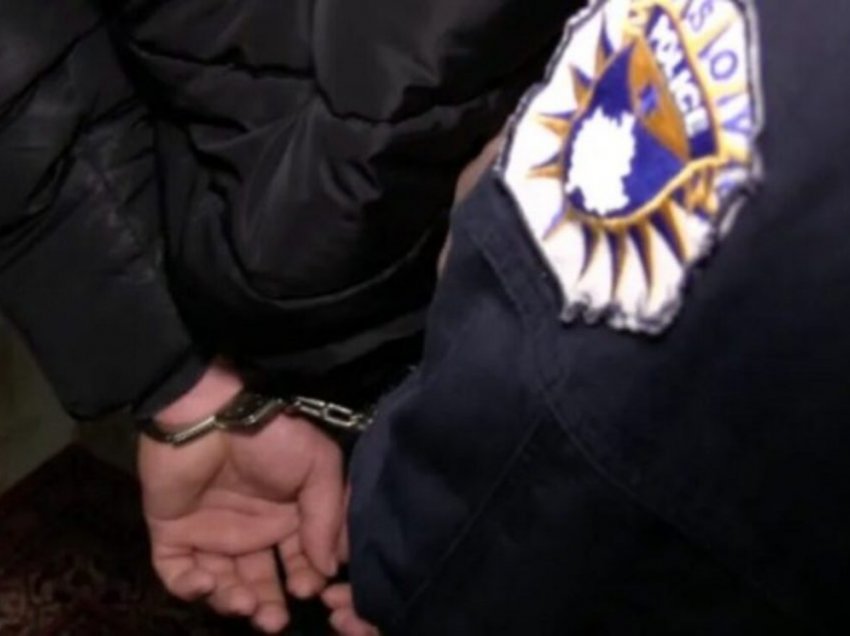 Policia: Dje arrestuam 10 persona të dyshuar