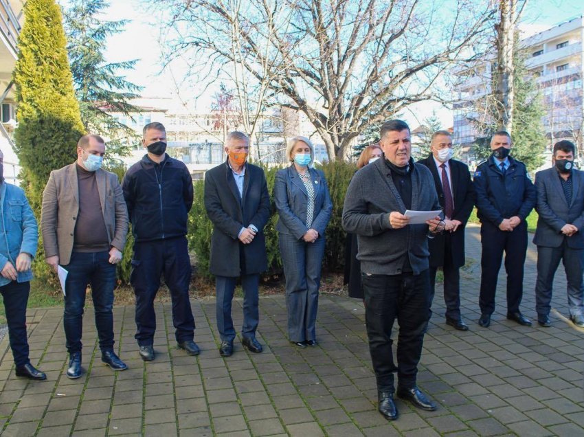 Komiteti i Gjilanit apelon qytetarët dhe subjektet afariste që t’i respektojnë vendimet shtetërore për ruajtjen e shëndetit publik