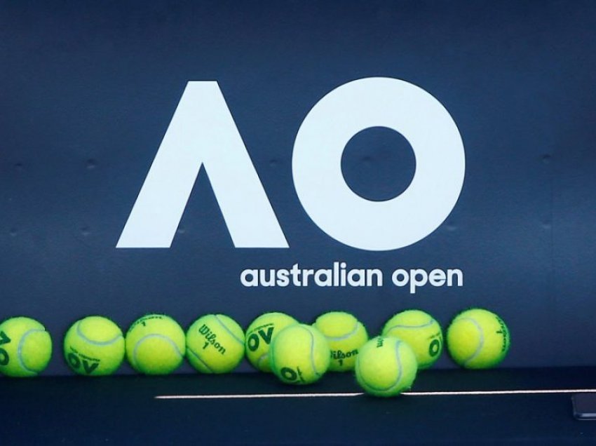 Në aeroplanin për në “Australian Open” dalin dy raste me Covid-19