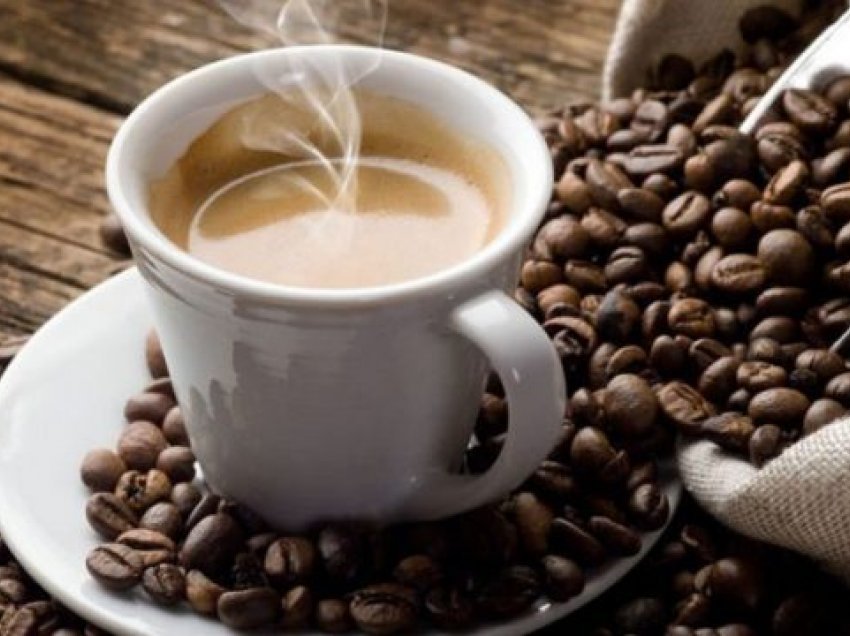 Sa filxhanë kafe në ditë janë mirë për shëndetin tuaj, sipas shkencës