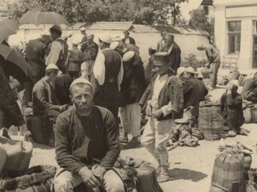 Video o rrallë e Sanxhakut: Koha kur aty jetonin vetëm shqiptarët me plisa e veshje kombëtare