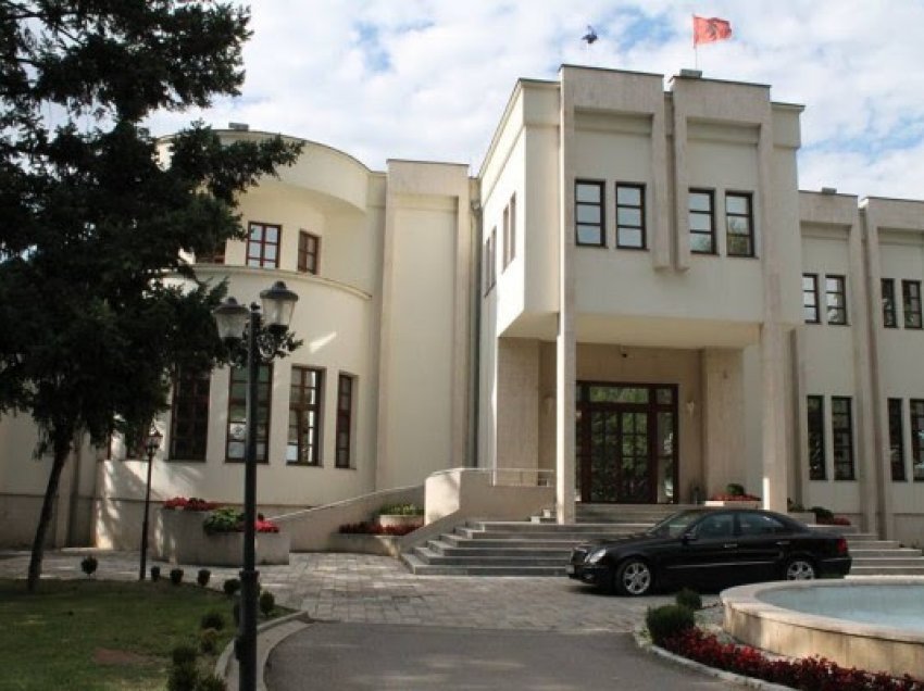 ​Dy ish-drejtorët e komunës së Prizrenit dënohen për keqpërdorim të detyrës zyrtare