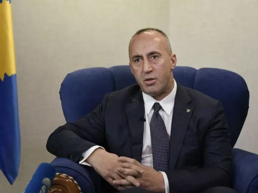 Haradinaj viziton shokët e luftës në vendlindje