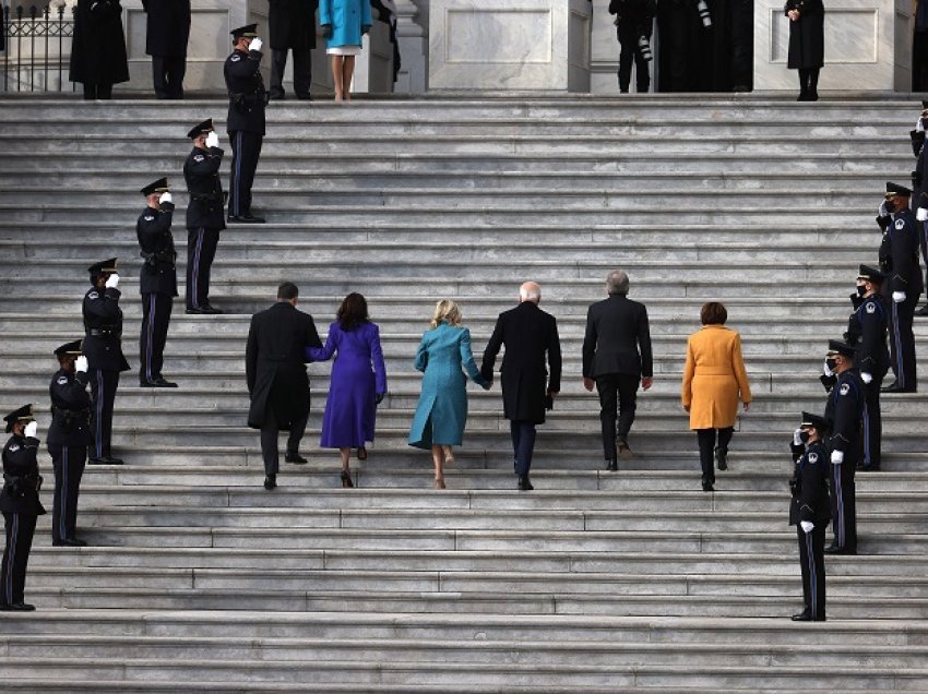 Biden arrin në Kapitol për inaugurimin e tij