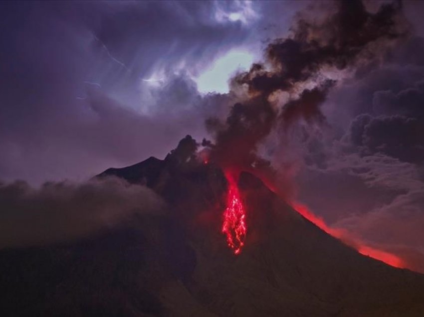 Shpërthim në vullkanin Sinabung të Indonezisë