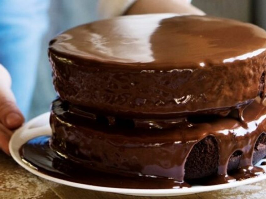 Tortë e mrekullueshme nga çokollata