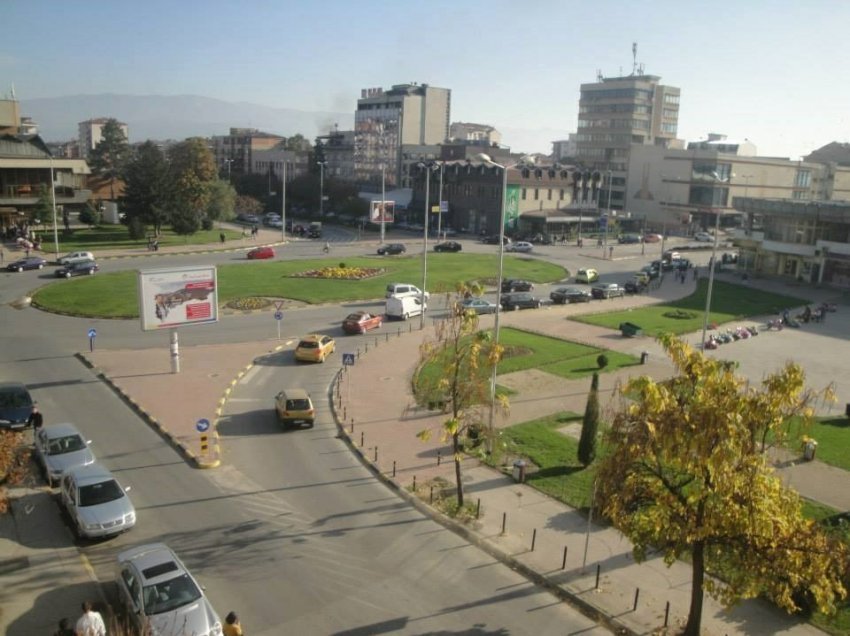 Sulmohet një drejtor në spitalin e Tetovës