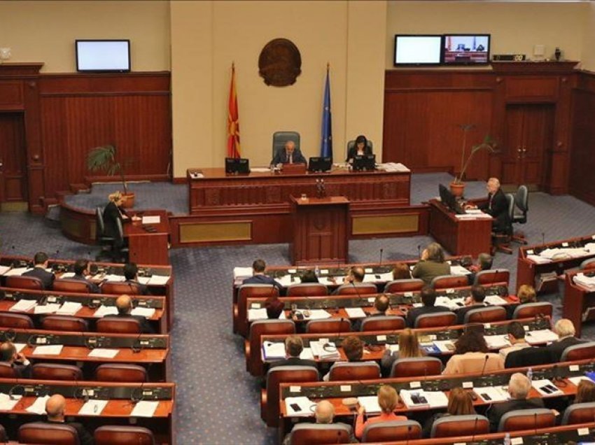 Kuvendi i Maqedonisë së Veriut voton propozim-ligjin për regjistrimin e popullsisë