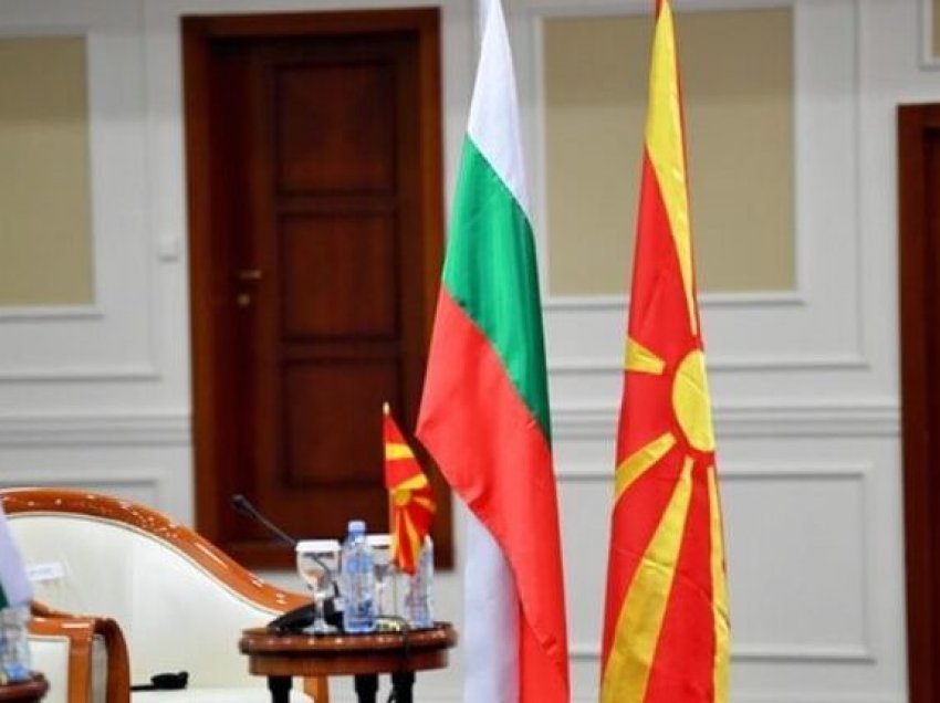 Mbledhje e komisionit maqedono-bullgar, nuk diskutohen çështjet historike