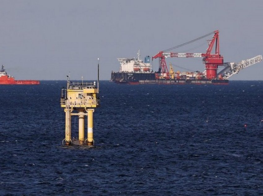 Anija ruse fillon punët për ndërtimin e Nord Stream 2 në ujërat e Danimarkës