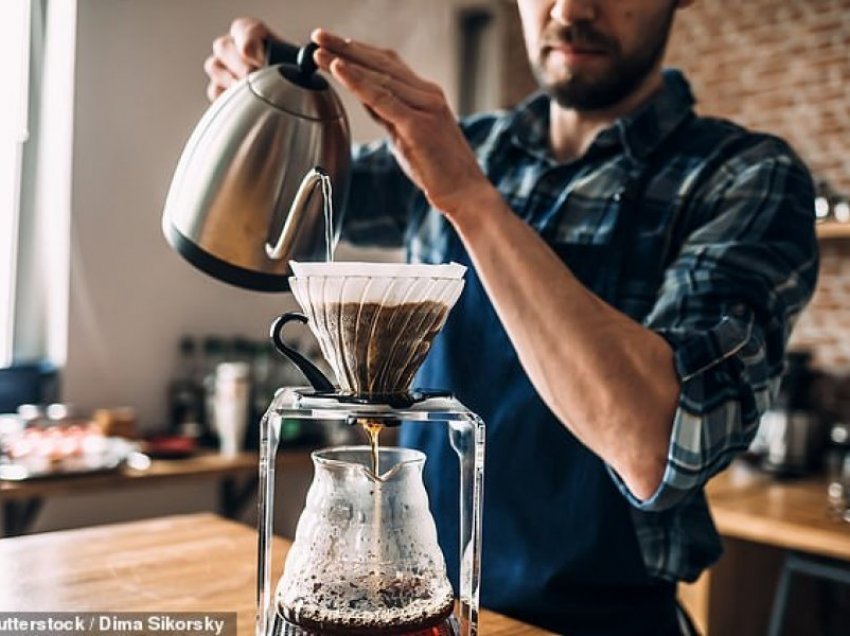 Kafeja e filtrit mund të ulë rrezikun e një ataku në zemër me 15%, tregon studimi