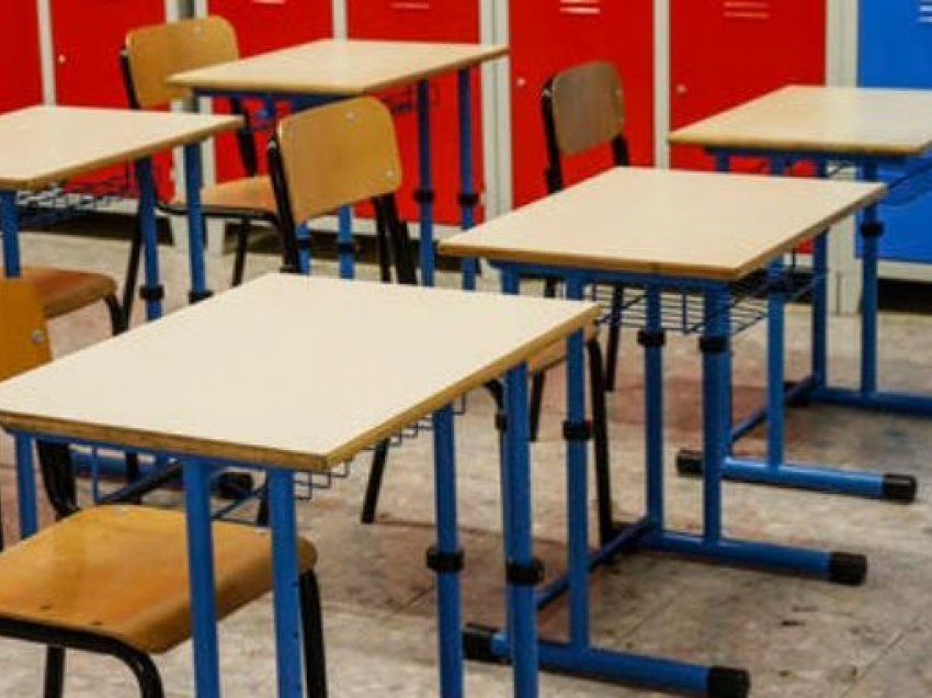 Mësuesit druajnë se reforma në arsim do t’i lërë pa punë