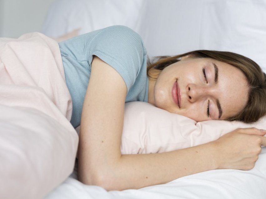 Studimi i fundit, mësoni çfarë sjell gjumi i drekës