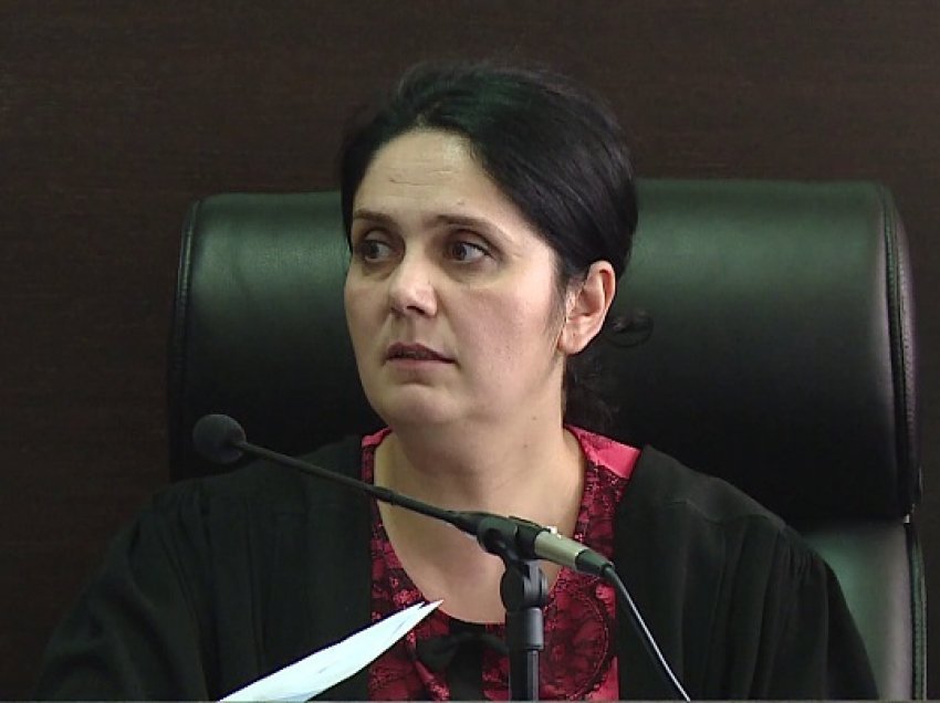 Edhe prokurori favorizoi lirimet e të dënuarve/ Bujar Memia, në një linjë me gjyqtaren Enkeleida Hoxha