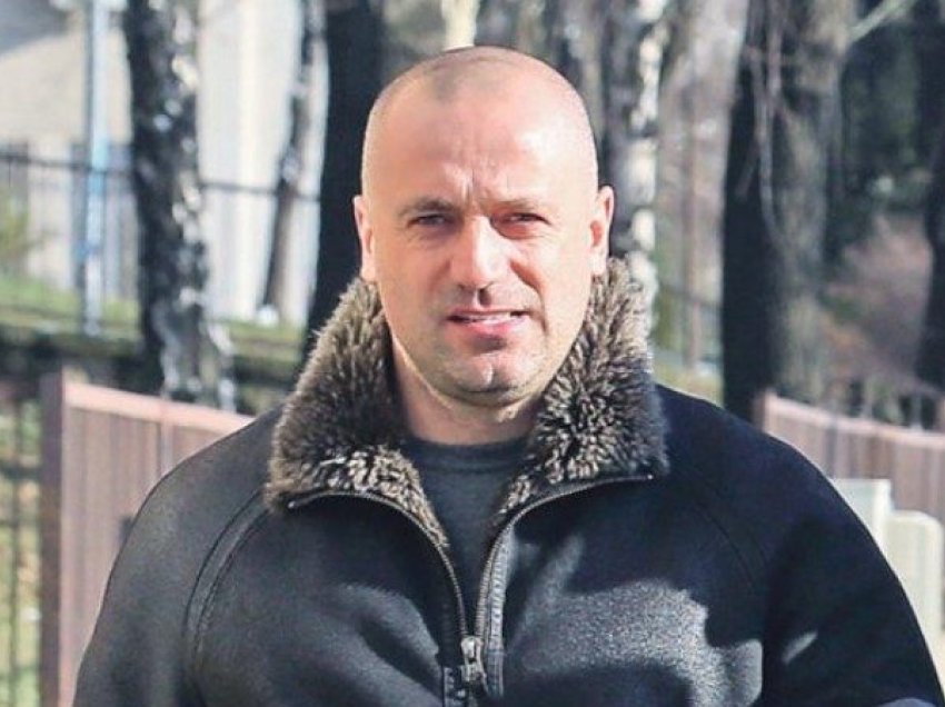 “Bosi i Veriut”: Njeriu më i kërkuar në Kosovë, Milan Radojicic vaksinohet në Rashkë me Listën Serbe