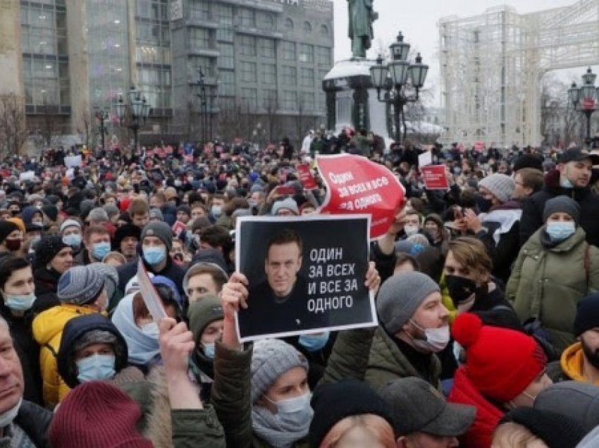 ​Përhapet zemërimi rus anti-Putin, rekord të arrestimeve gjatë një jave
