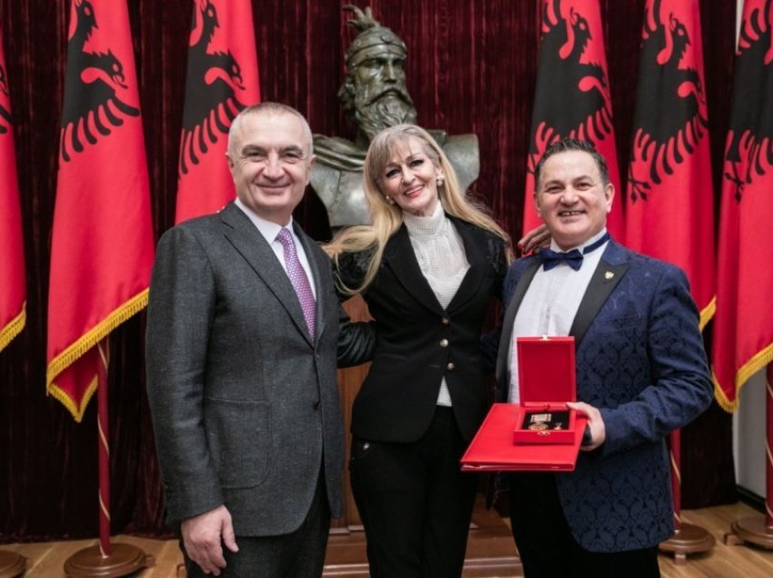 Presidenti Meta dekoron koreografin e shquar, Ramazan Këllezi, ka promovuar Shqipërinë