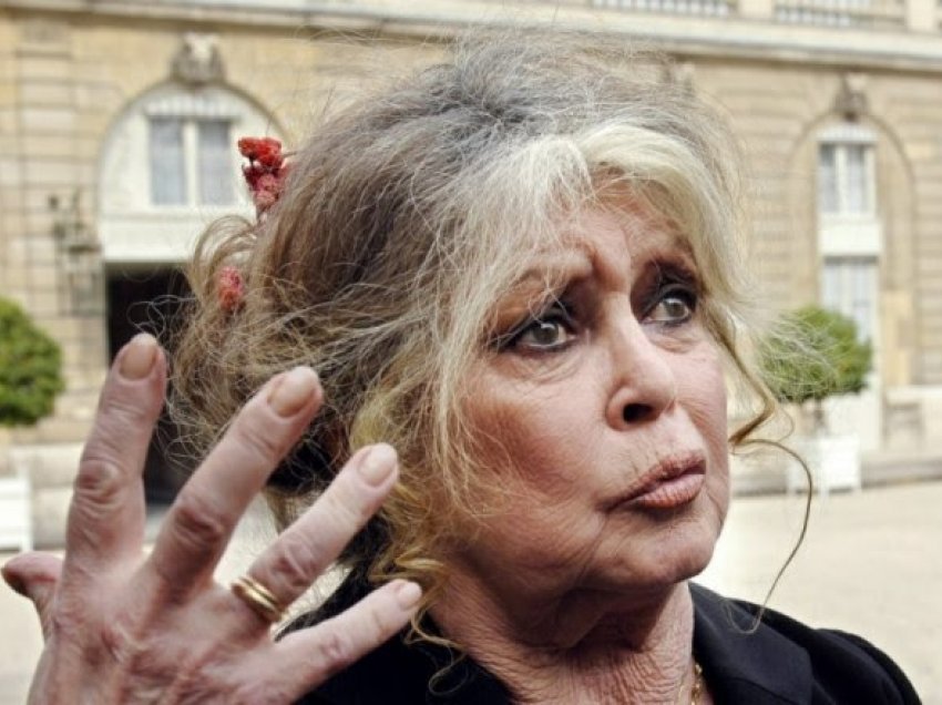 ​Brigitte Bardot gjobitet me 5000 euro për fyerje të gjuetarëve