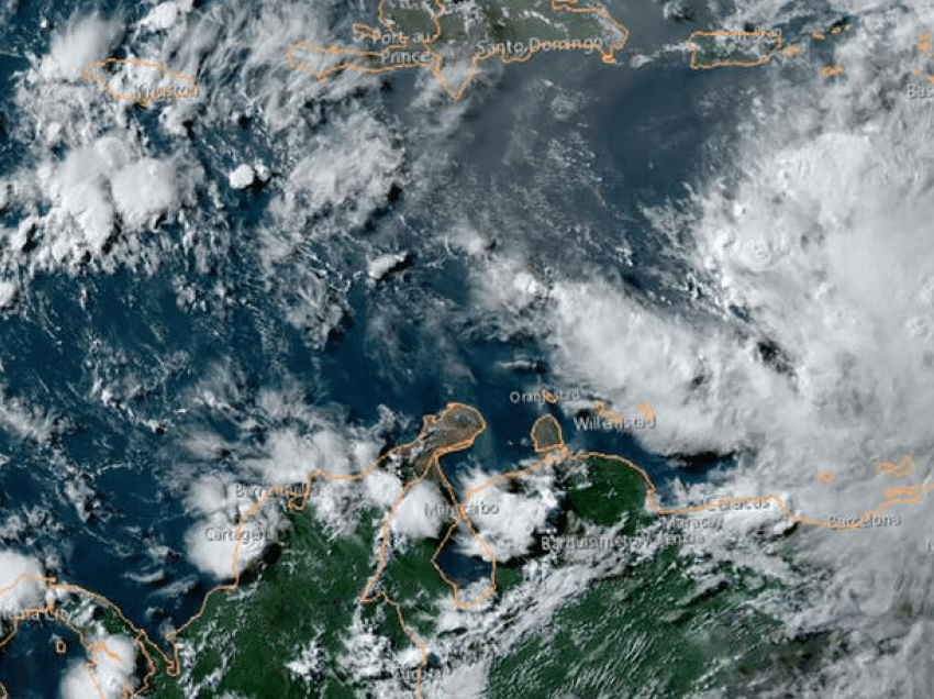 Uragani Elsa drejt Haitit