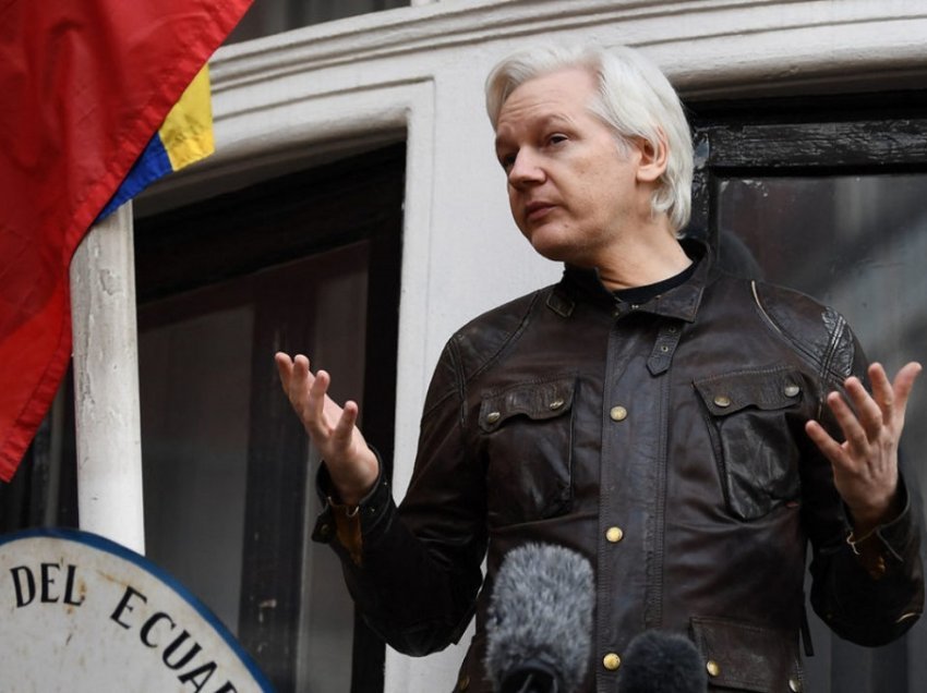 Gjermania kërkon t’i jepet fund ndjekjes penale ndaj Assange