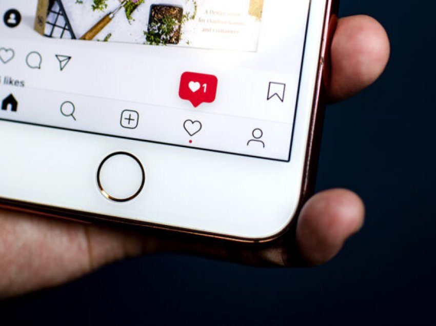 Ja sesi të fshihni numrin e pëlqimeve të postimeve në Instagram