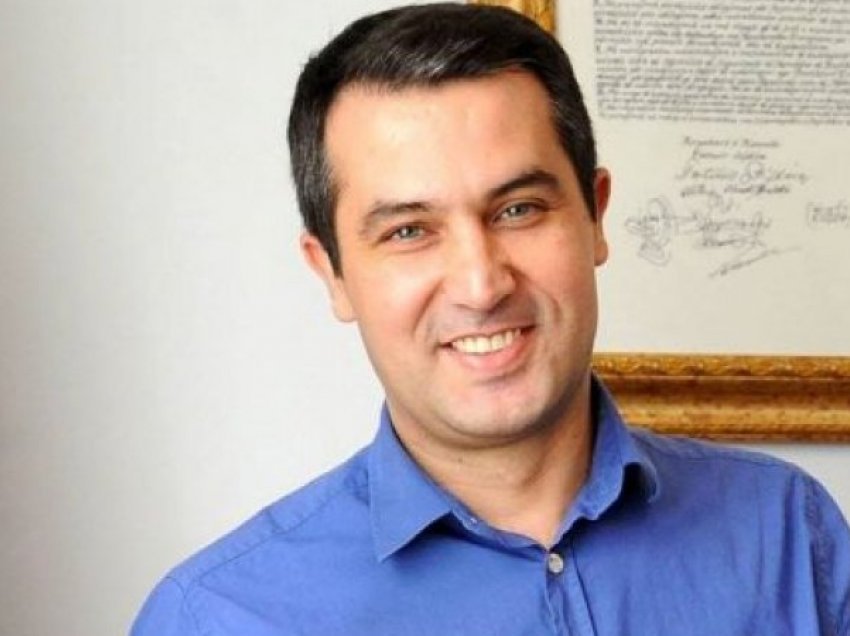 Ish-këshilltari i Hashim Thaçit i reagon Vjosa Osmanit
